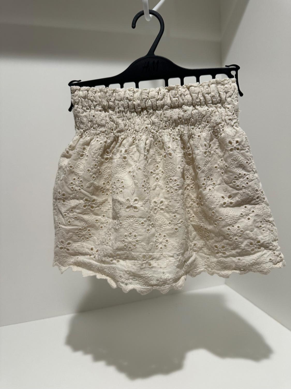FALDA BORDADOS