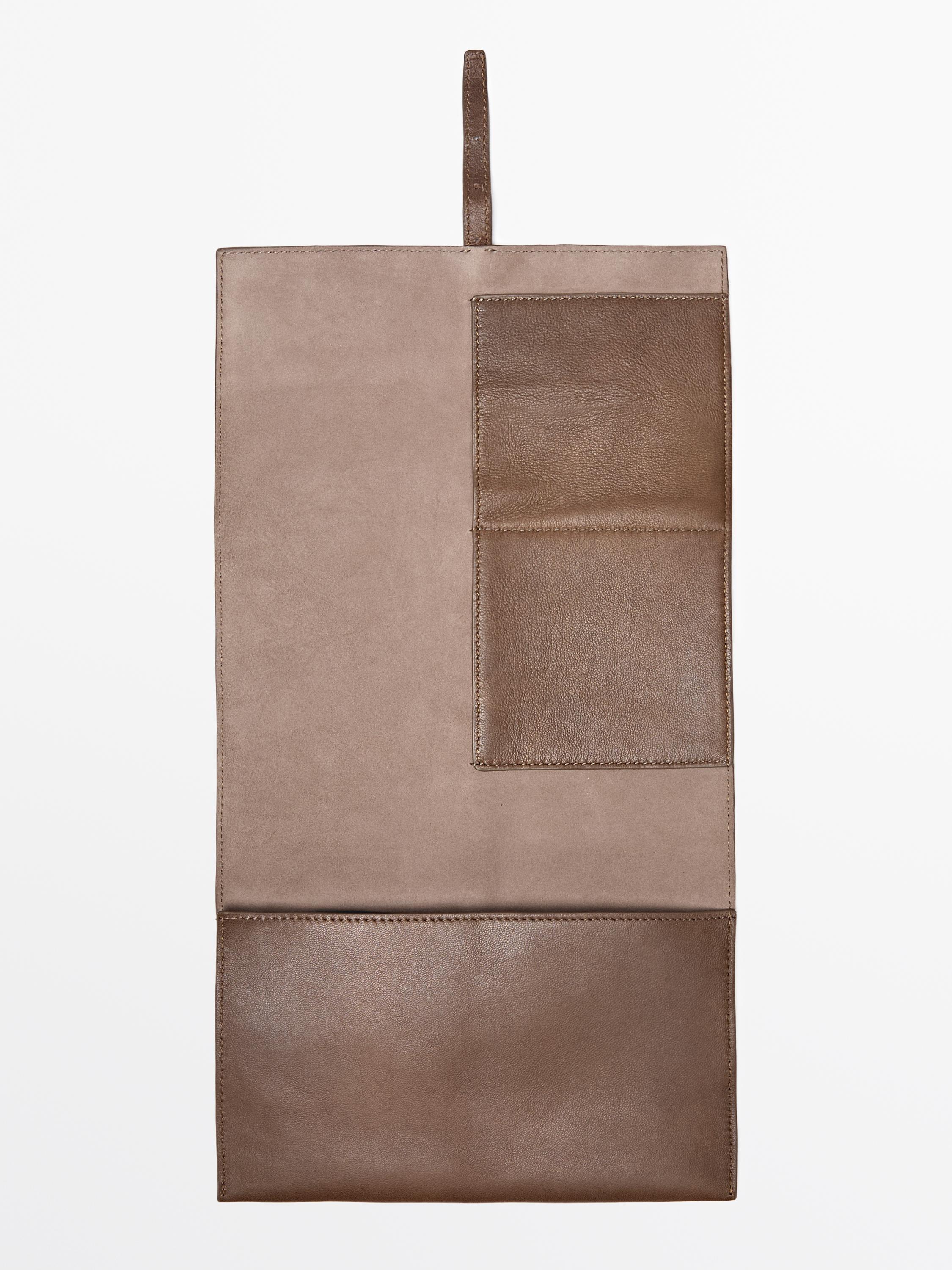 Étui à accessoires technologiques en cuir nappa