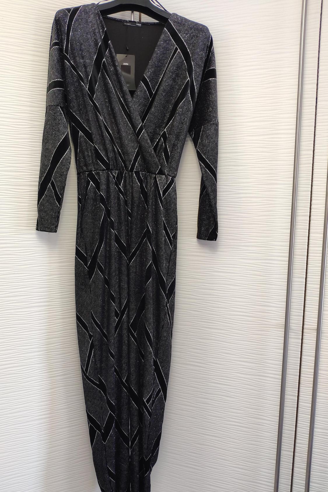 VELVET JUMPSUIT WITH GEOMETRIC APPLIQUÉS