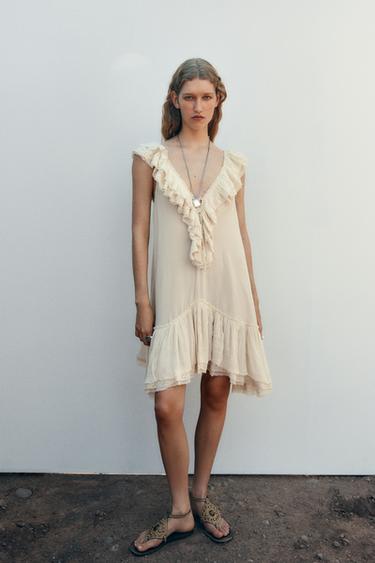 SANDALIA PIEL ABALORIOS - Marrón Arena de Zara