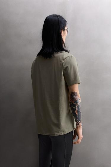 T-SHIRT TECHNIQUE RUNNING BIMATIÈRE - Gris anthracite de Zara - Image 2