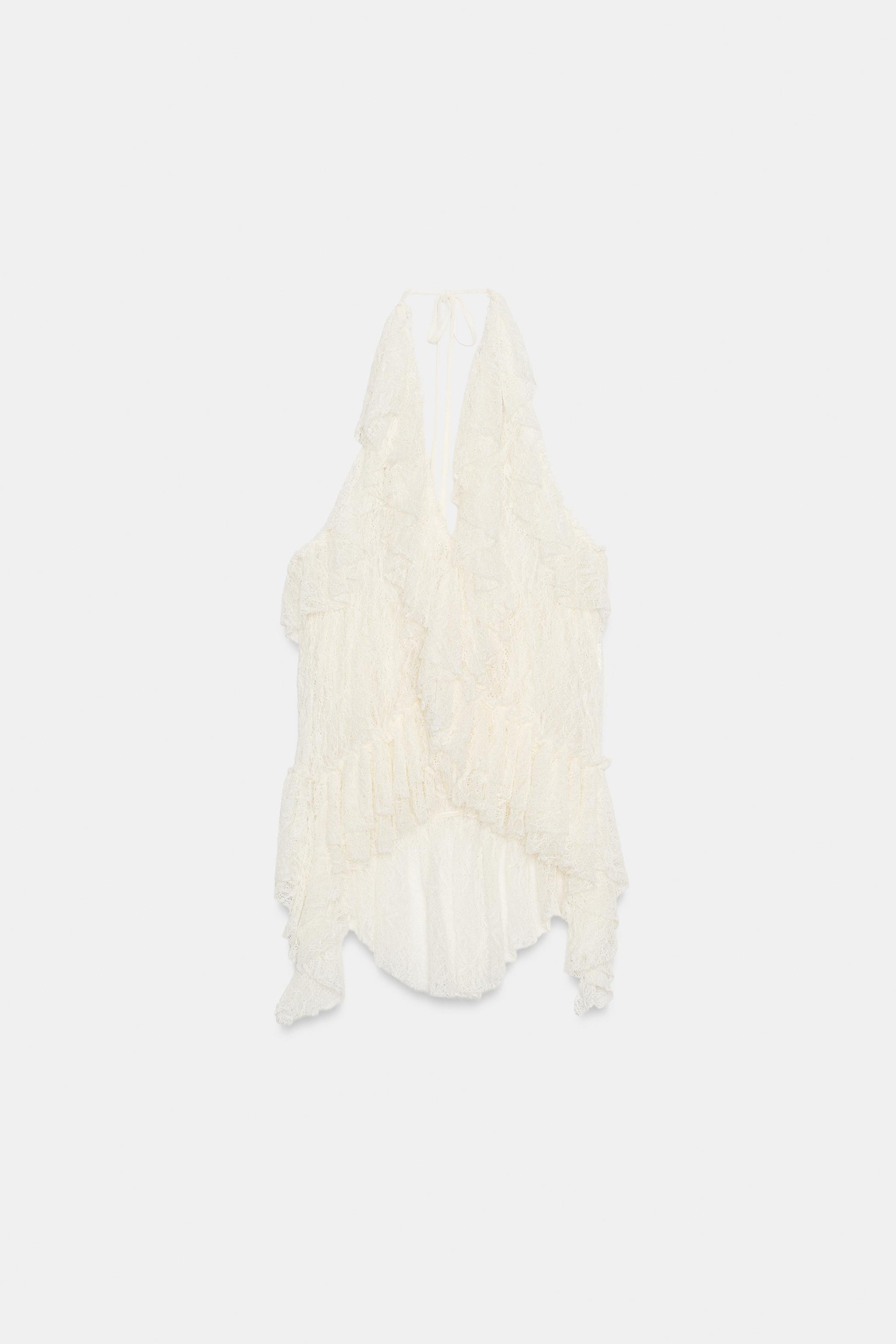 RUFFLED LACE TOP