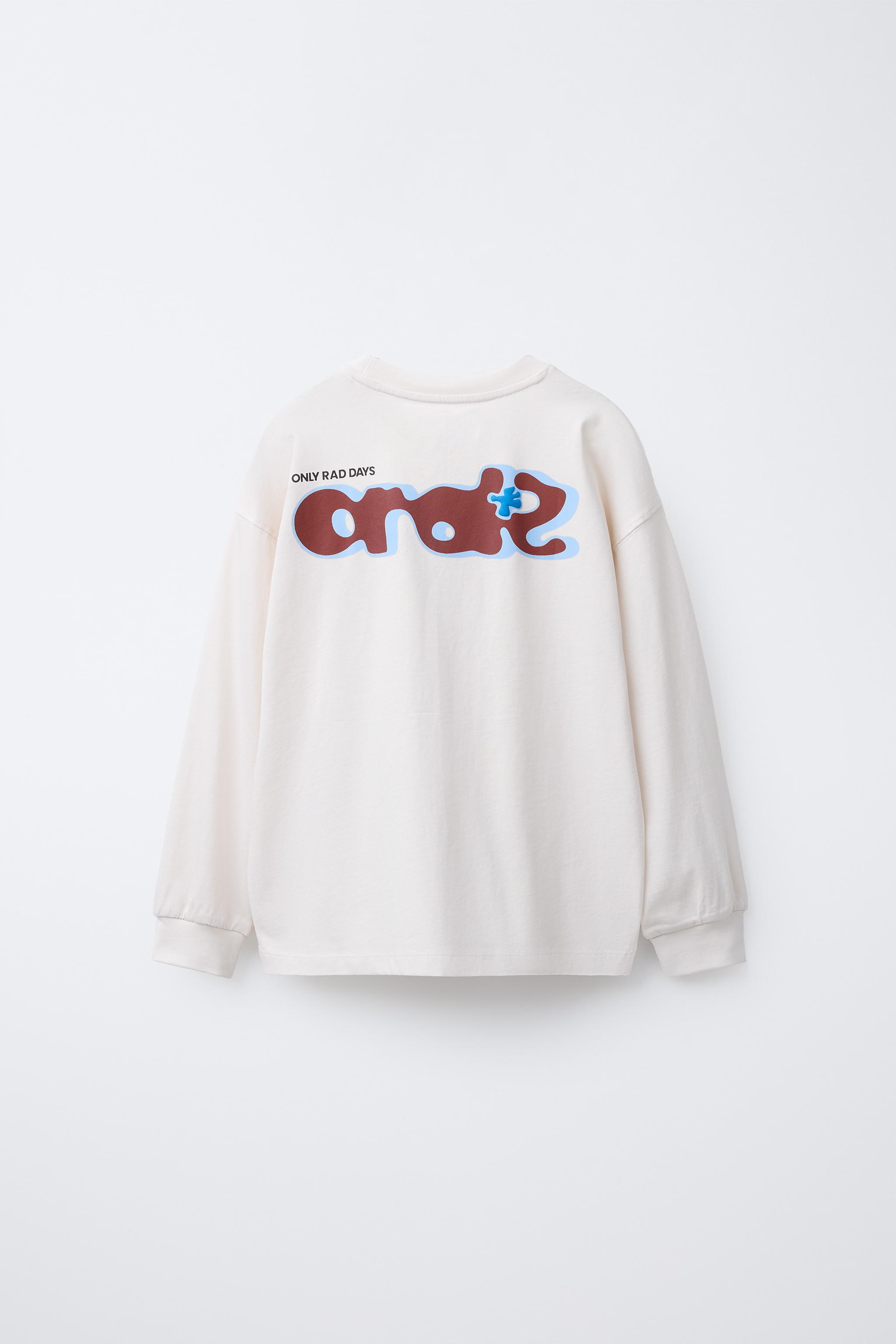 RAISED TEXT PRINT T-SHIRT