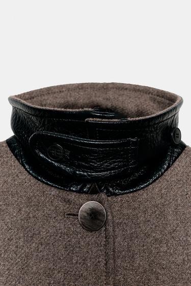 MANTEAU CAPE AVEC LAINE COL CONTRASTE - Vison foncé de Zara - Image 3