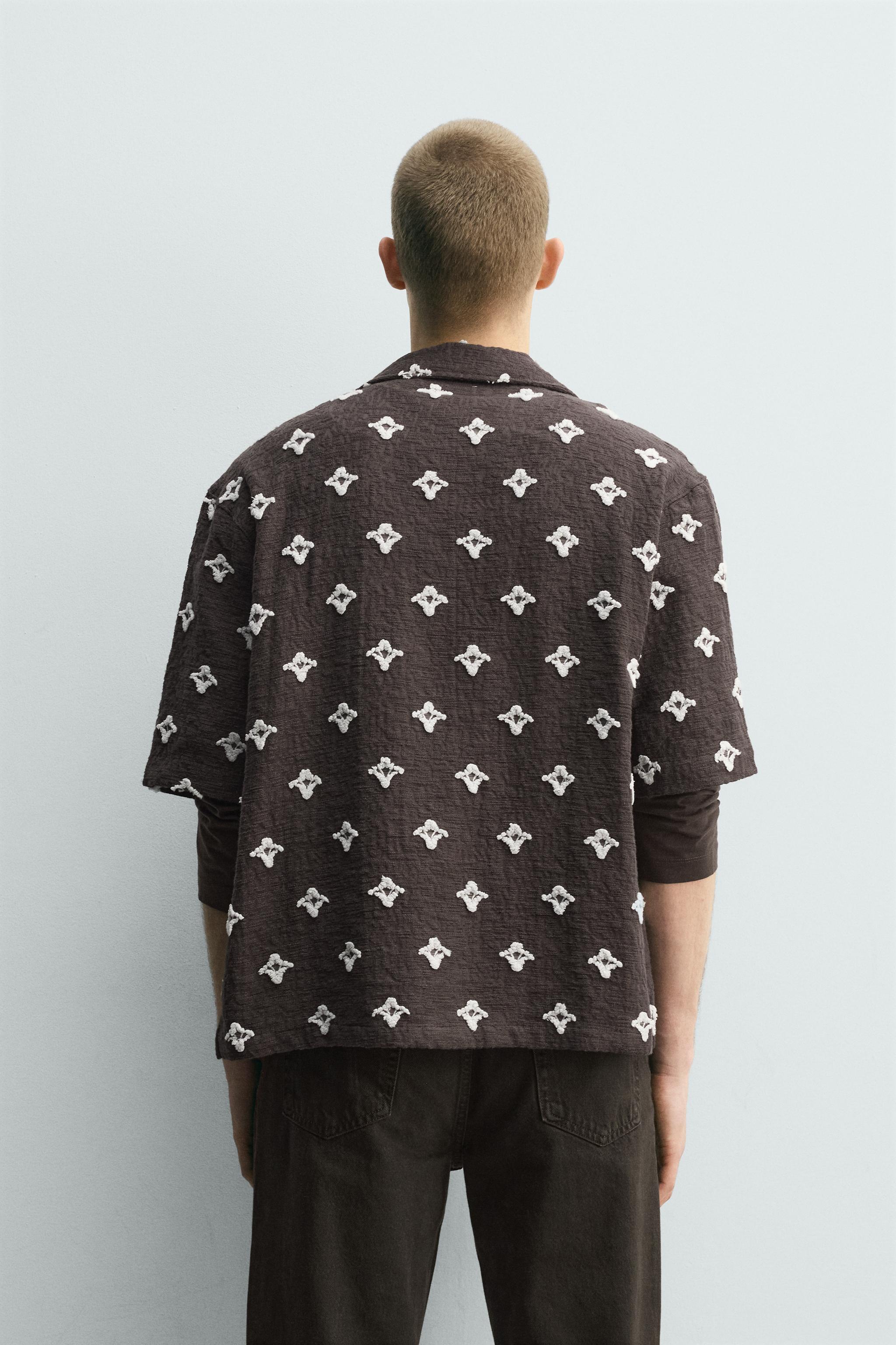 TEXTURED JACQUARD SHIRT