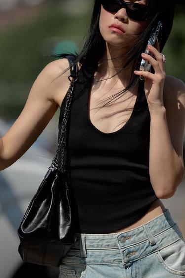 ROUNDED HEM HALTER TOP - Black by Zara