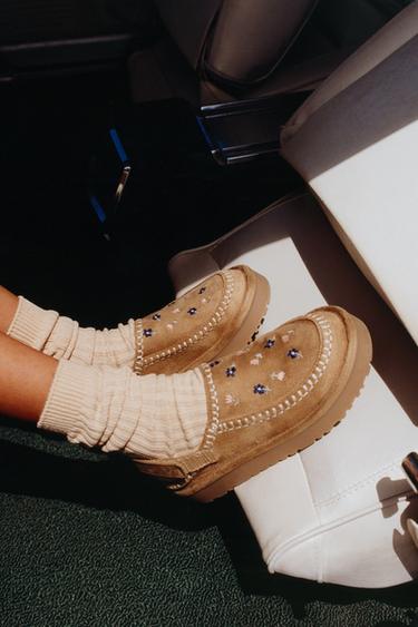Zara EMBROIDERED FAUX FUR CLOGS - Brown