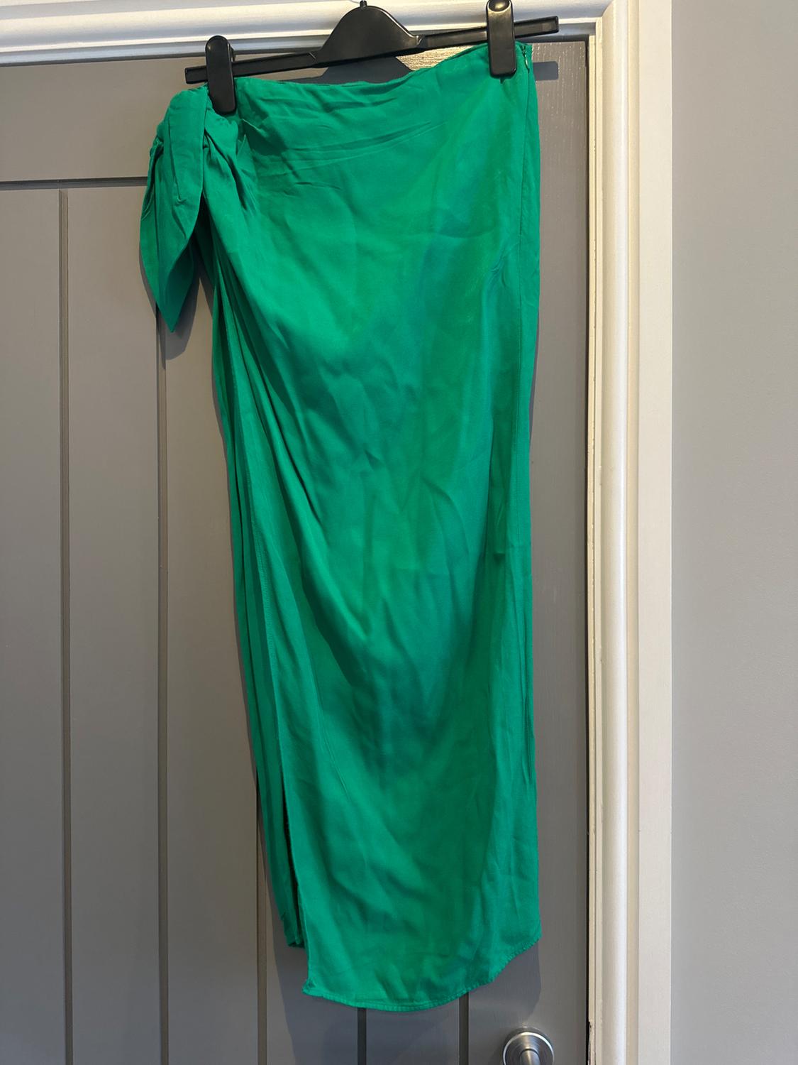 WRAP SKIRT