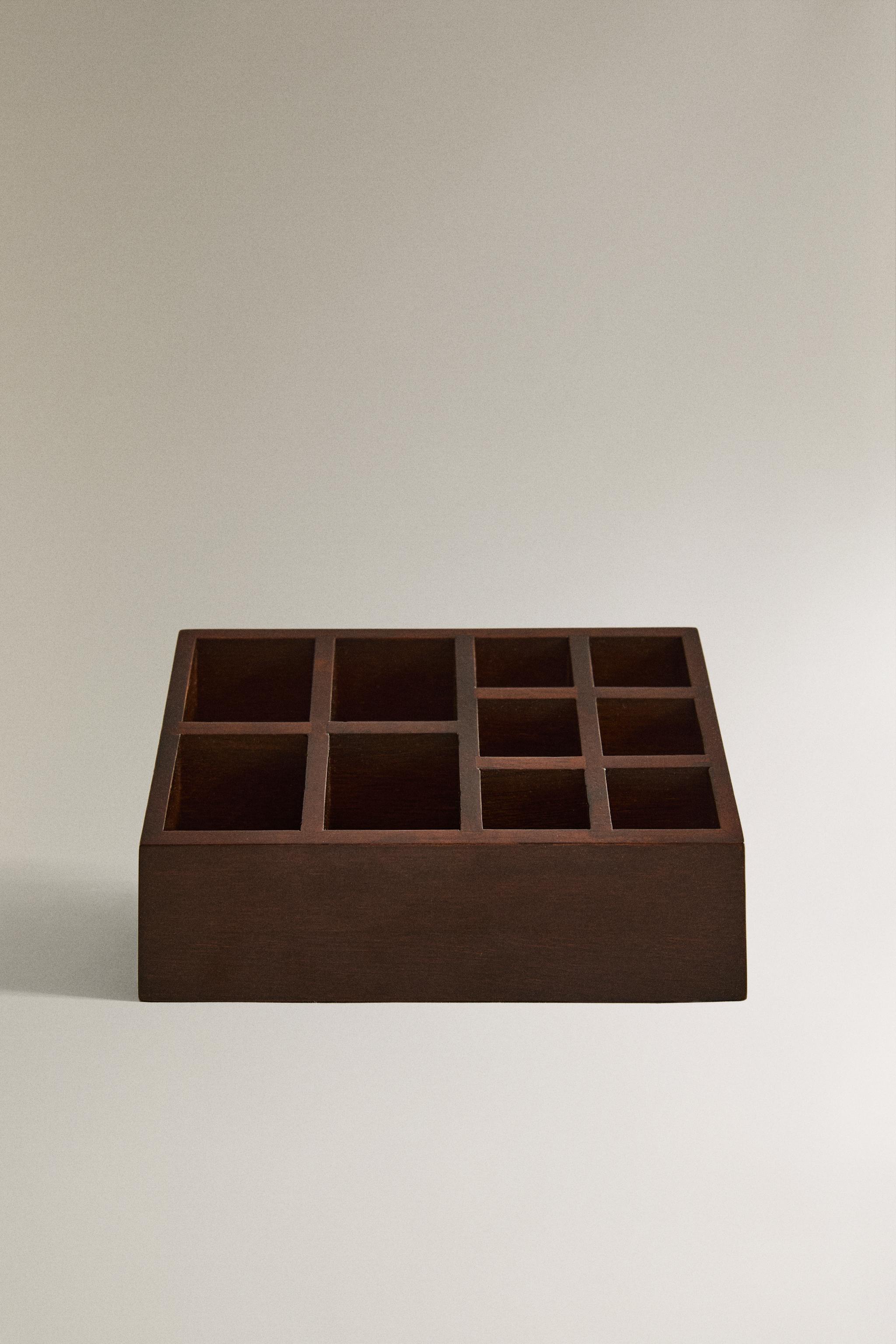 SMALL WOODEN MAKEUP ORGANIZER BOX