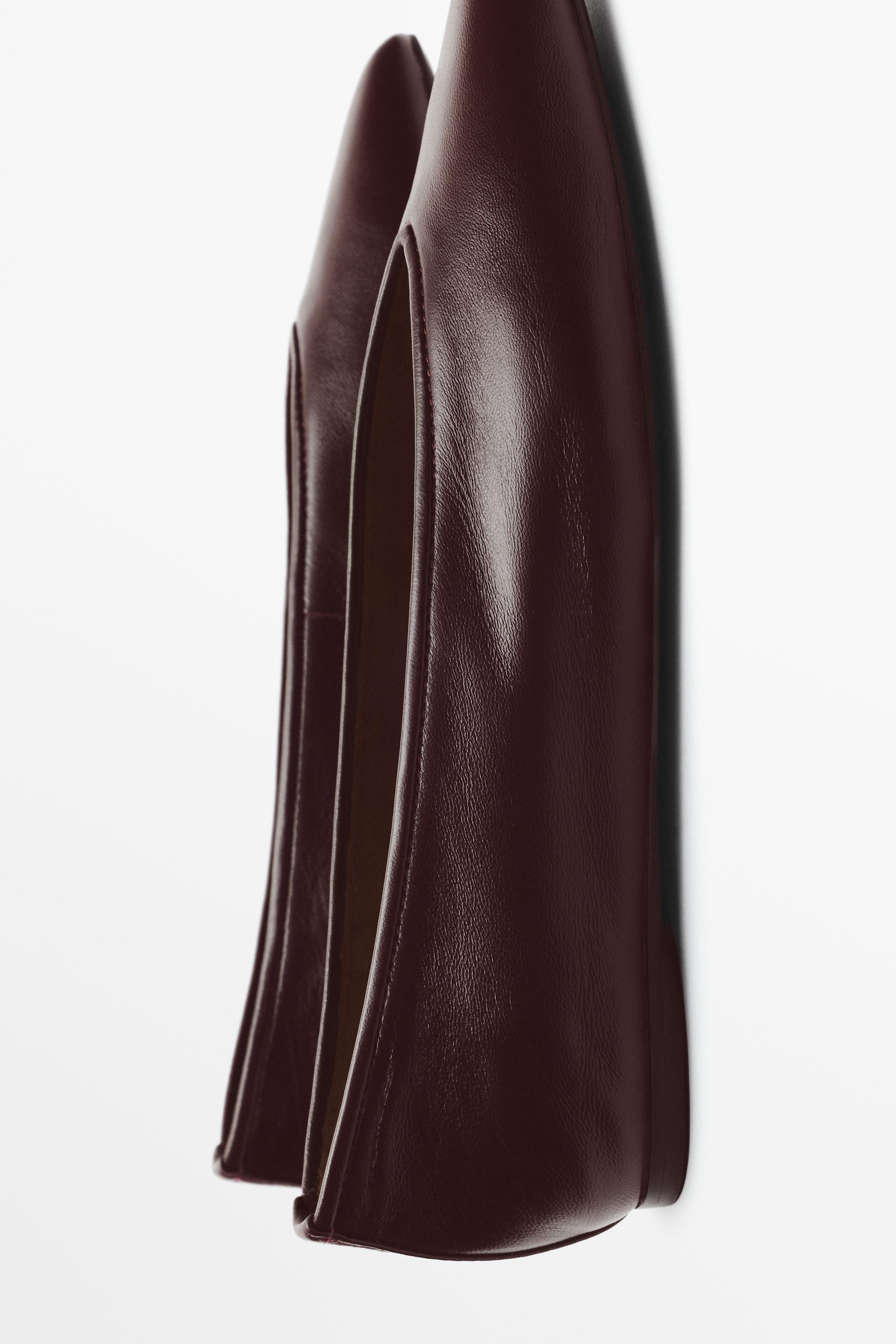 Soft leather pointed toe ballet flat