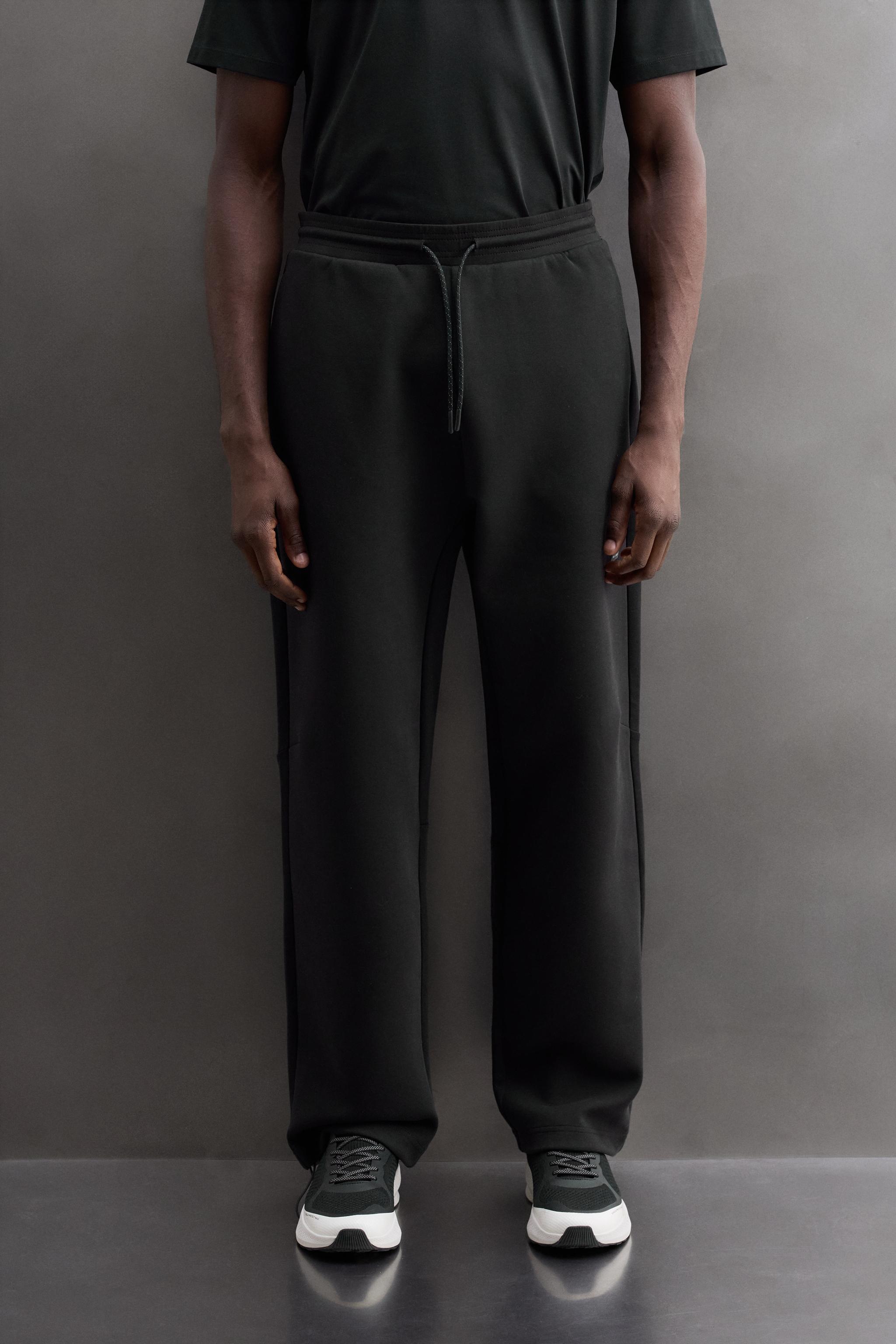 TECHNICAL JOGGER PANTS