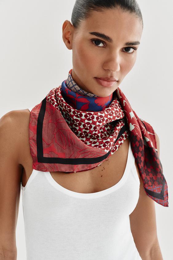 SATIN EFFECT FLORAL PRINT SCARF