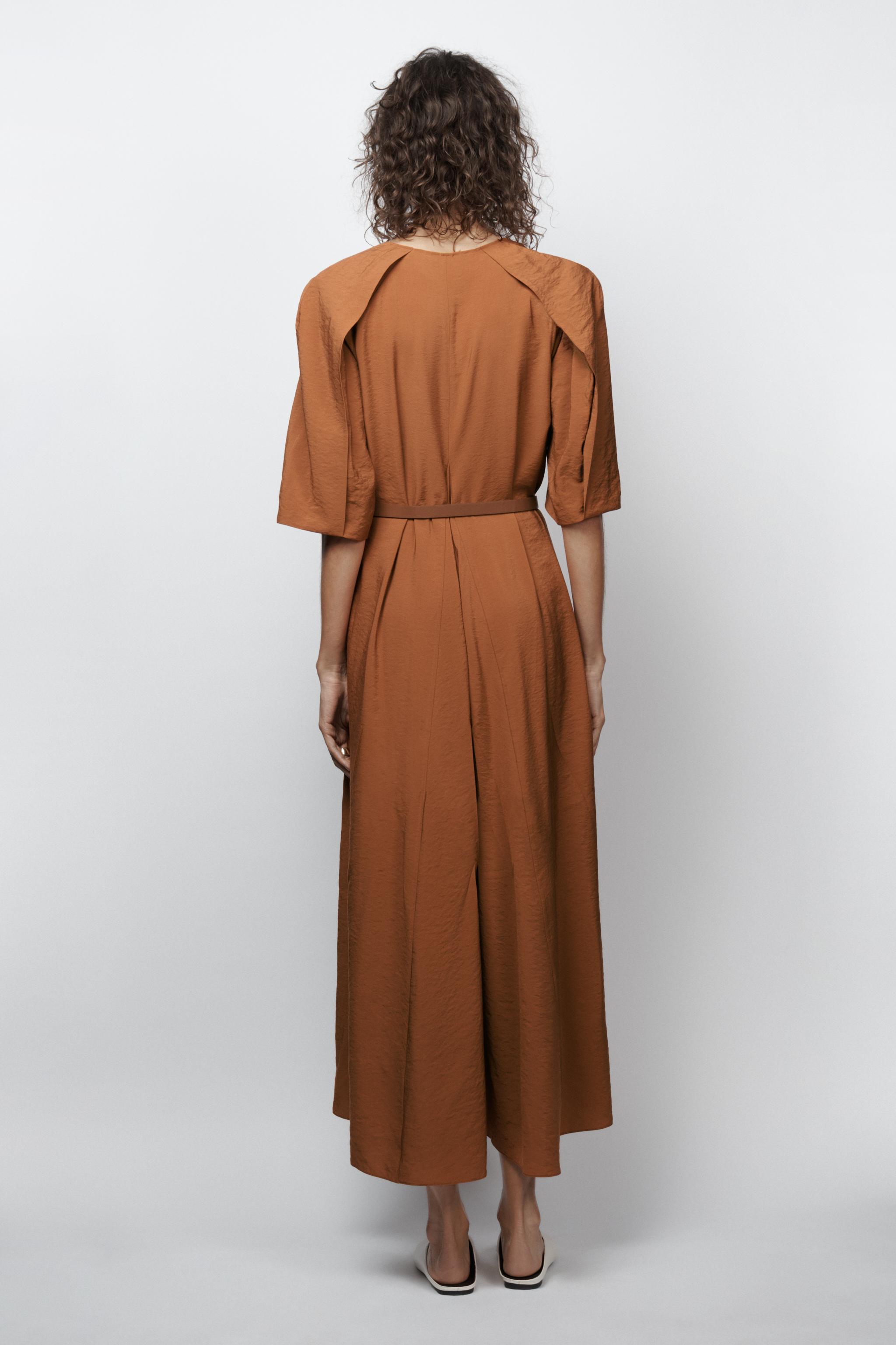 ZW COLLECTION LIMITED EDITION DOKULU MİDİ ELBİSE - Görsel 5