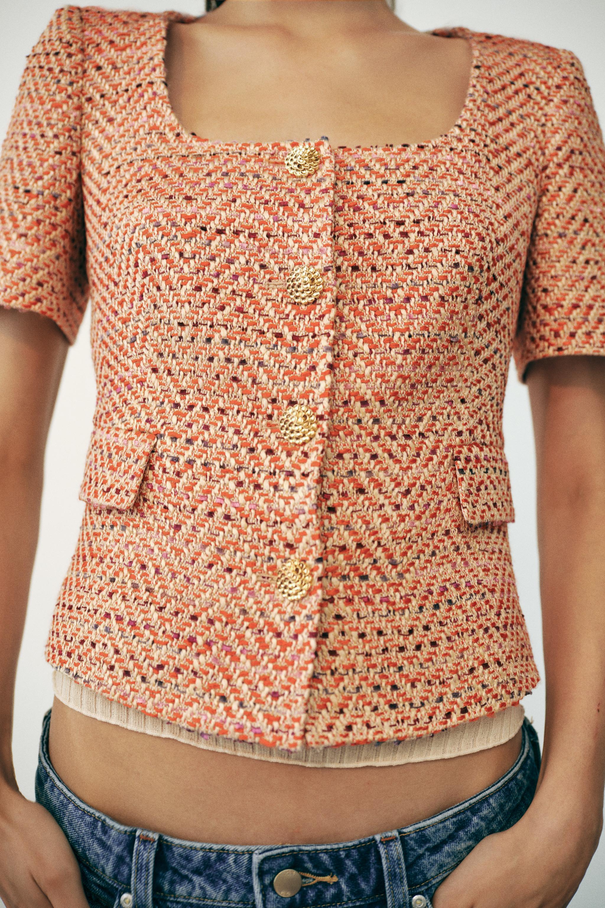 SHORT SLEEVE ROUND NECK BLAZER