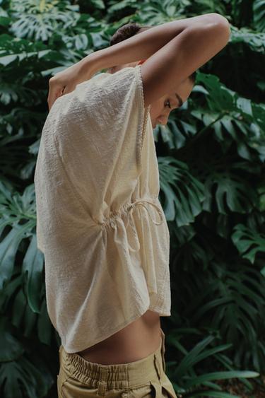 TOP BRODERIES CORDONS LATÉRAUX - Écru de Zara - Image 4