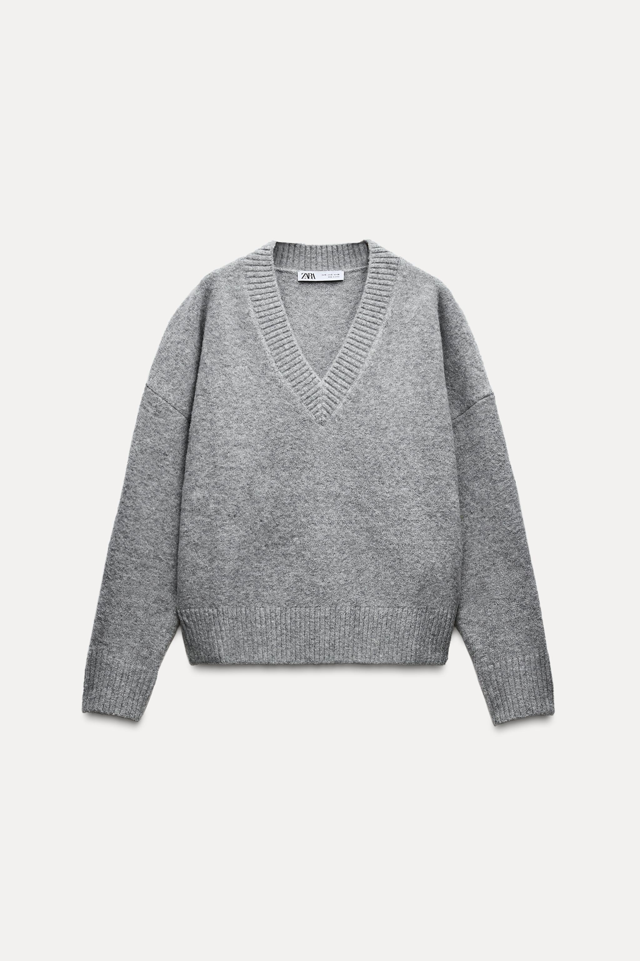 Women s V neck Sweaters Explore our New Arrivals ZARA Canada