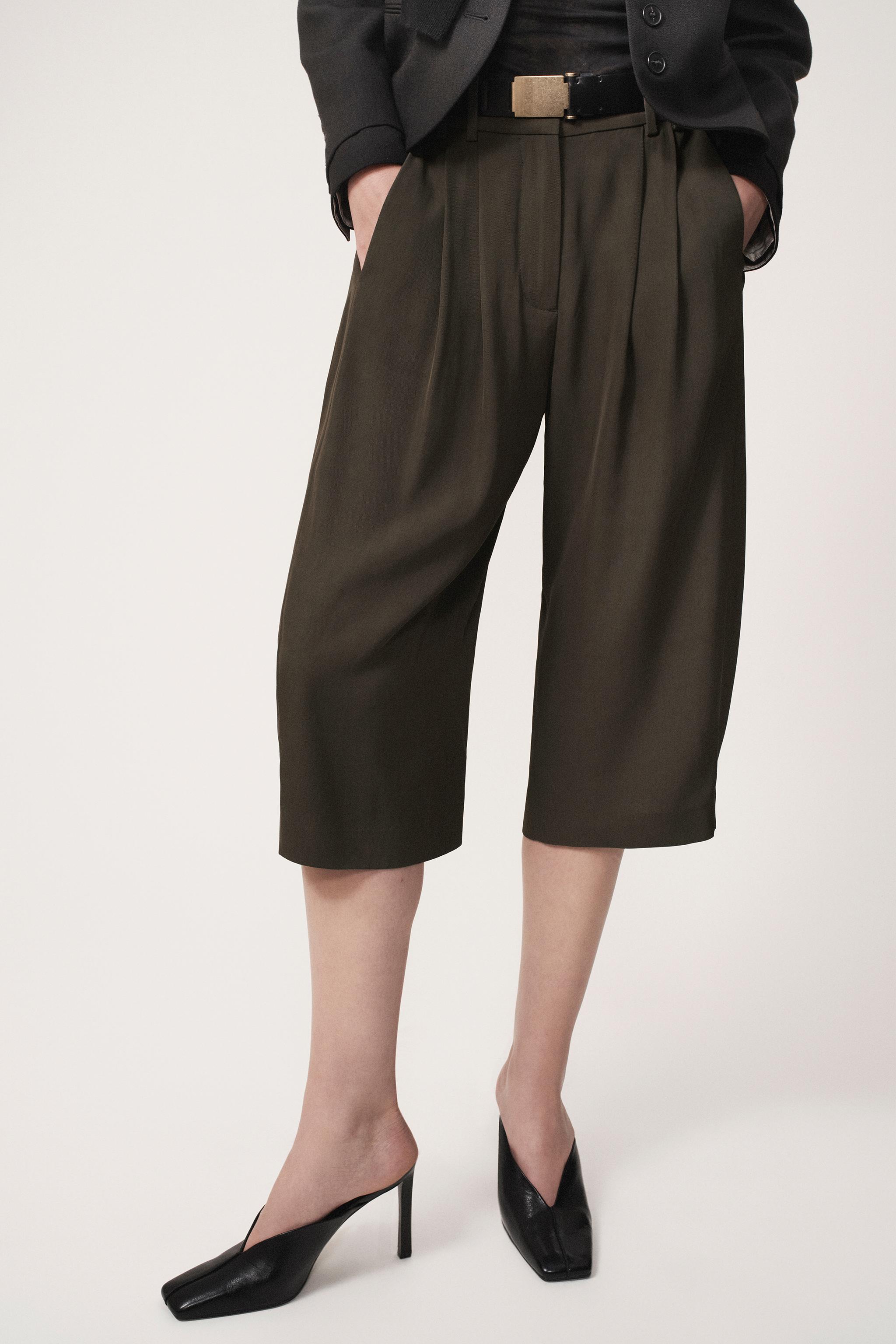 short PLIE - THE ITEM
