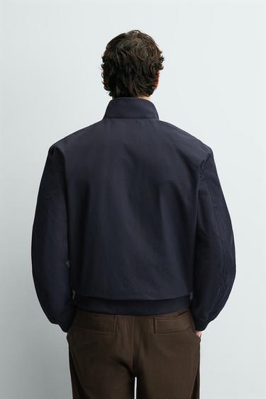 BLOUSON TECHNIQUE DÉPERLANT - Bleu marine de Zara - Image 2