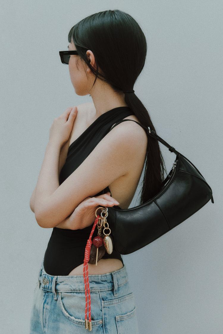 ブランド古着】チェーンショルダースタッズバッグ（ショルダーバッグ）｜ZARA WOMAN（ザラウーマン）のファッション通販 - ZOZOUSED ZARA ショルダーバッグ