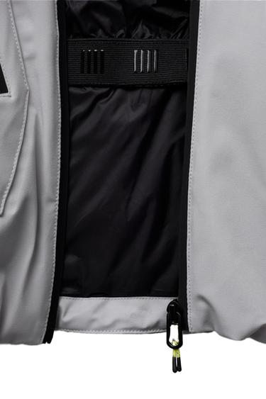 CAZADORA CANGURO WATER RESISTANT Y WINDPROOF RECCO® SYSTEM SKI COLLECTION - Gris claro de Zara