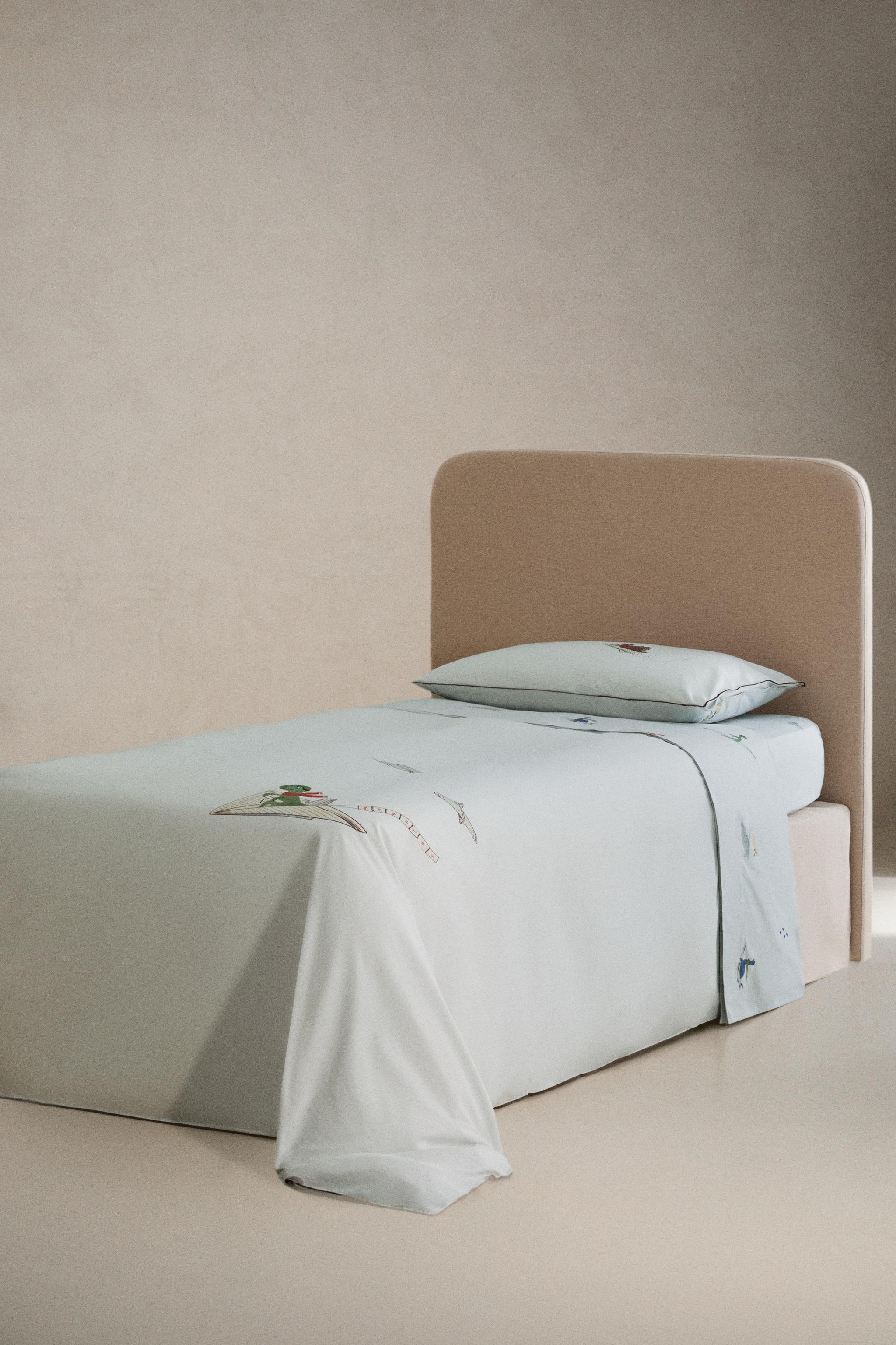 DINOSAUR KIDS' FLAT SHEET — Light blue