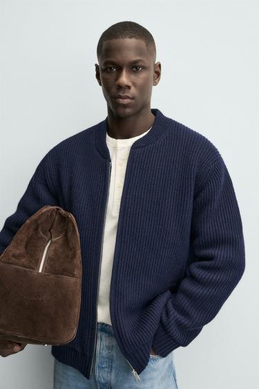 BLOUSON BOMBER EN MAILLE MATELASSÉE - Bleu marine de Zara - Image 4