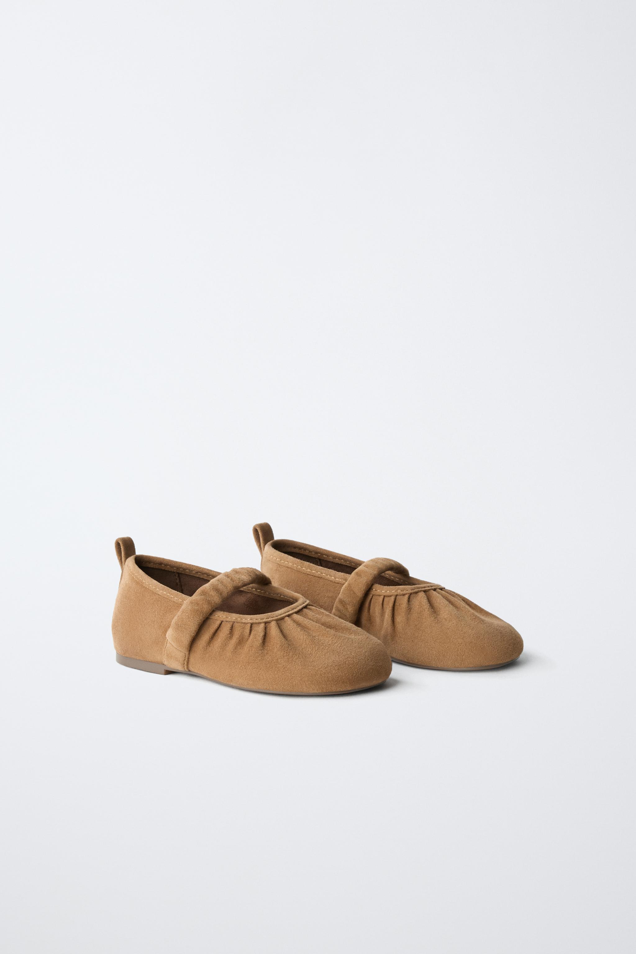 LEATHER RUCHED BALLET FLATS — Brown