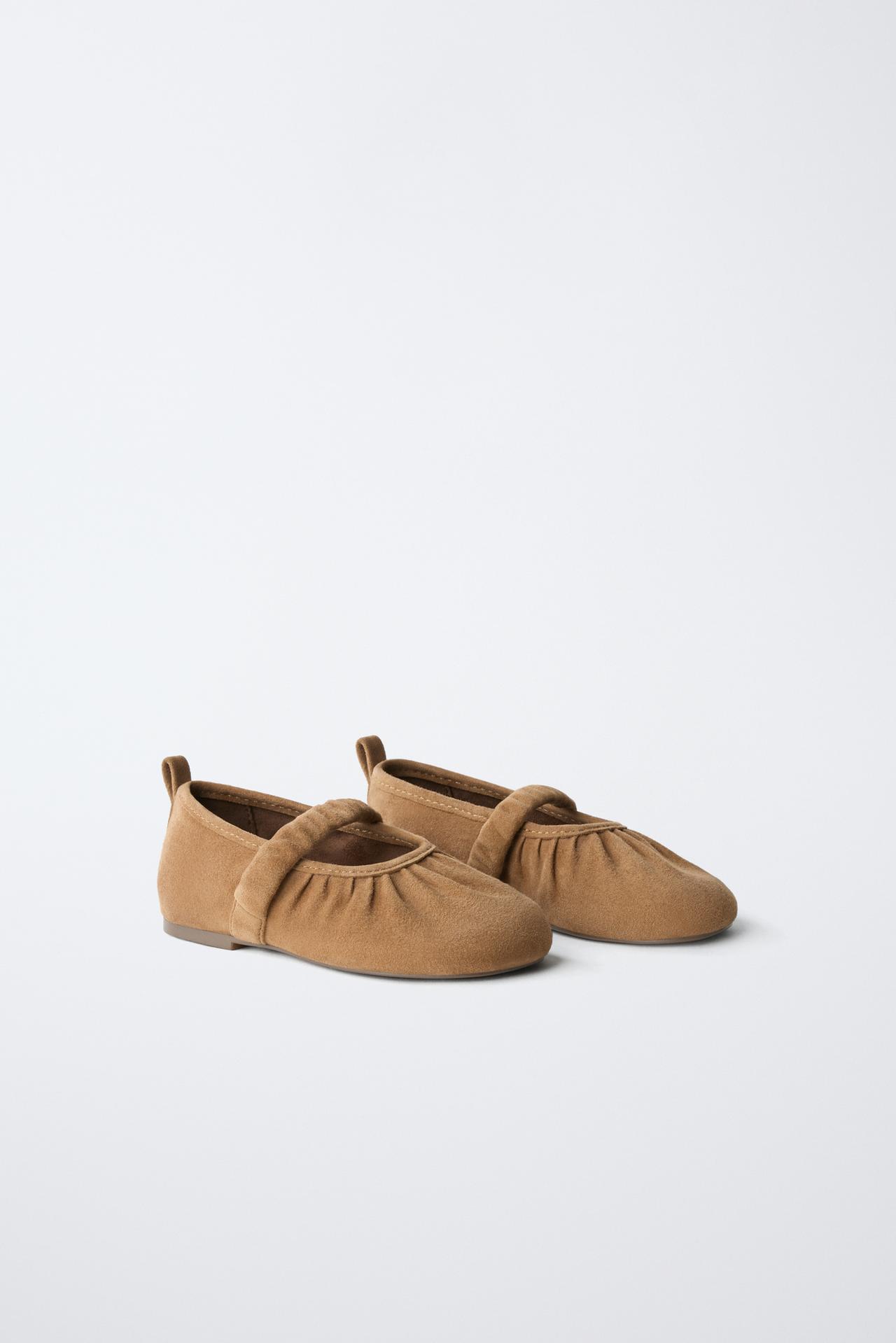 LEATHER RUCHED BALLET FLATS — Brown