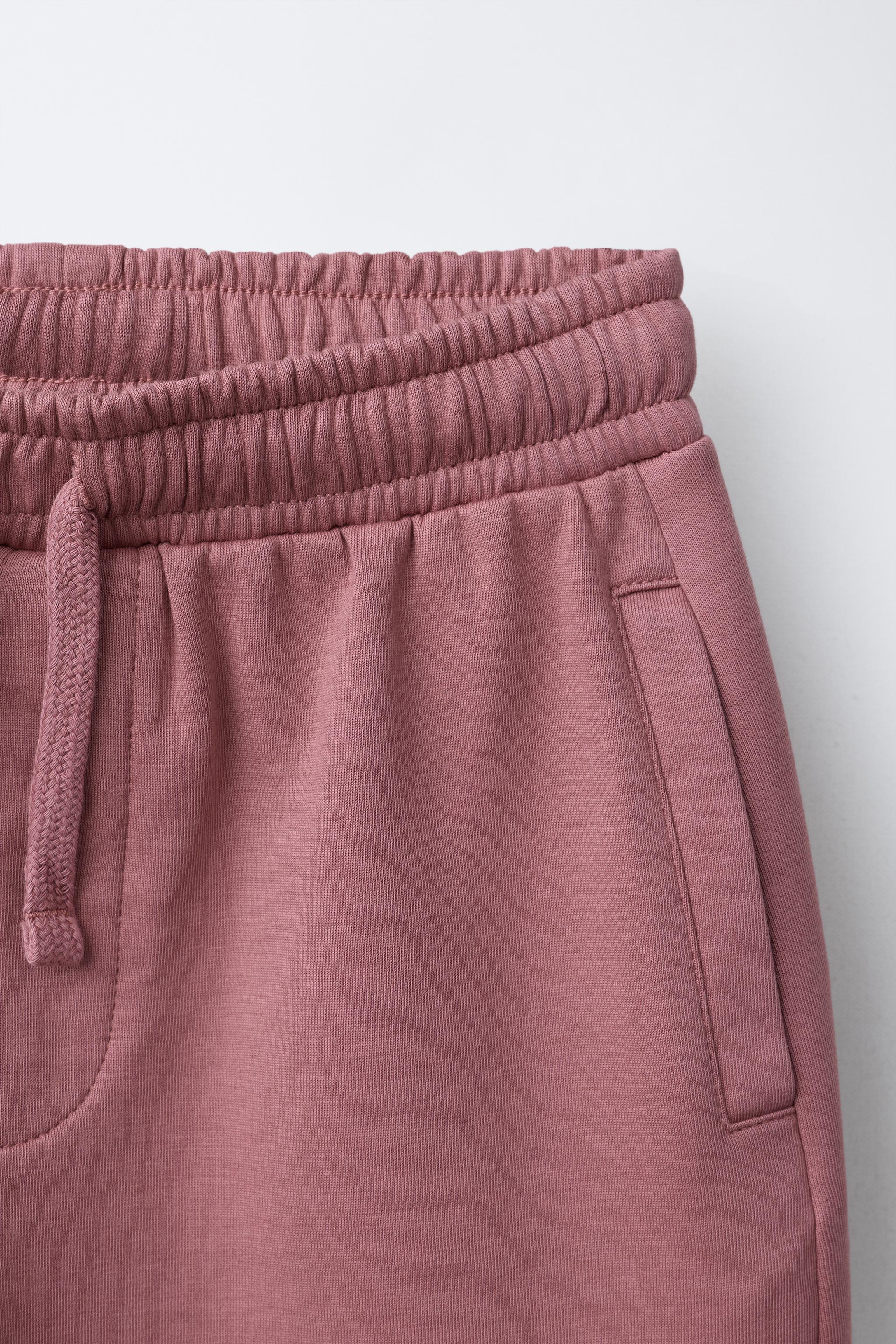 INTERLOCK T-SHIRT AND SHORTS SET