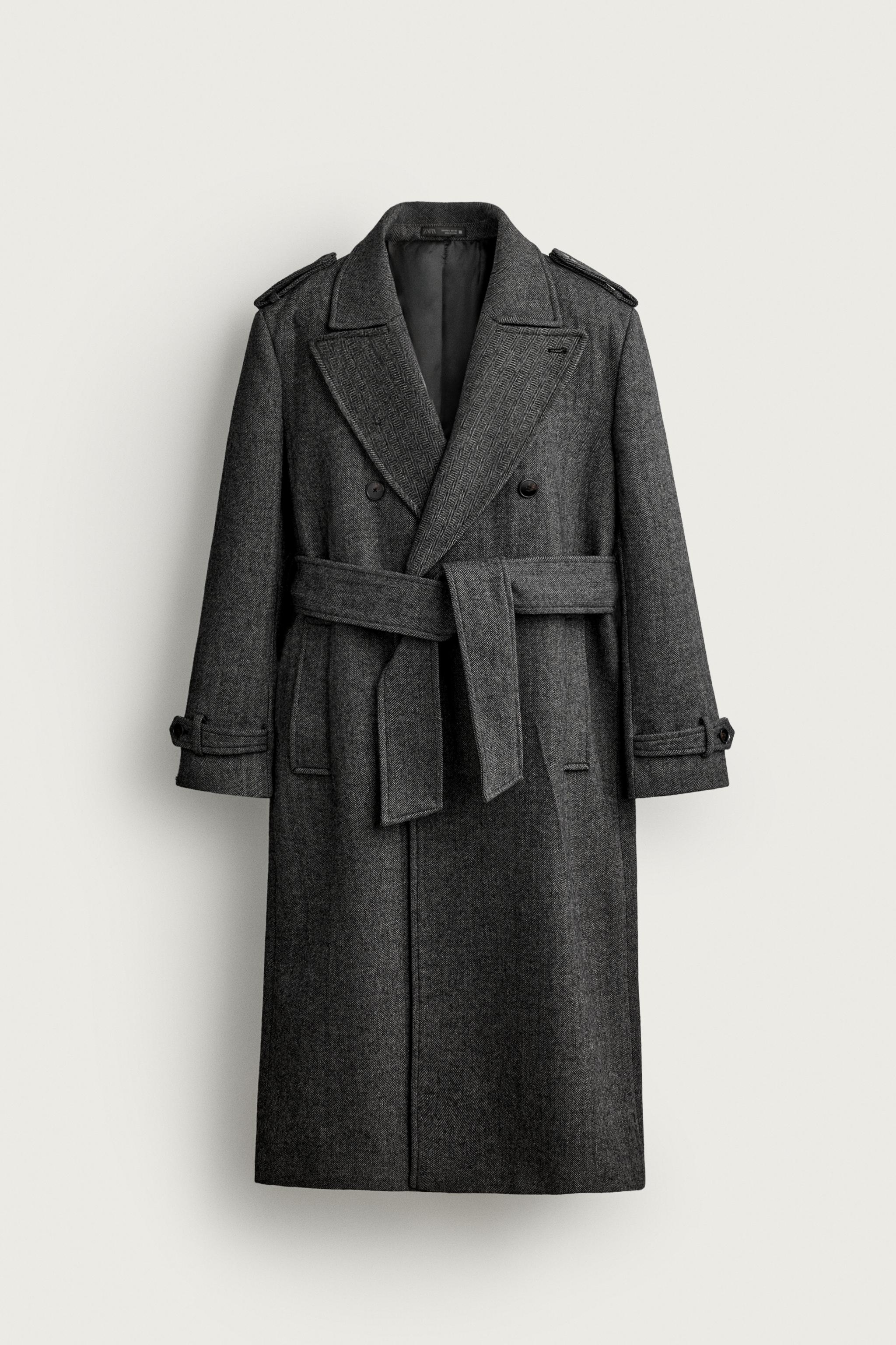 MANTEAU À BOUTONNAGE CROISÉ AVEC LAINE ET CEINTURE