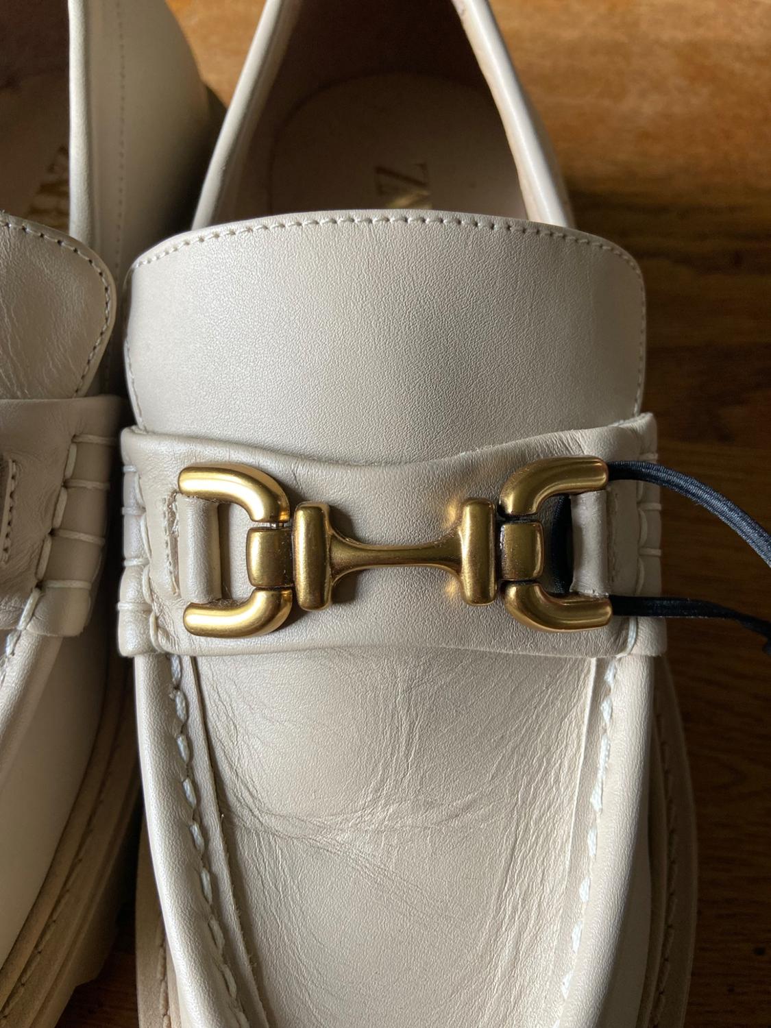 LEATHER TRACK SOLE LOAFERS WITH BUCKLE - Image 5