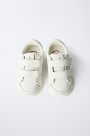 TENNIS EN CUIR À BRIDES BAREFOOT - Blanc de Zara - Image 6