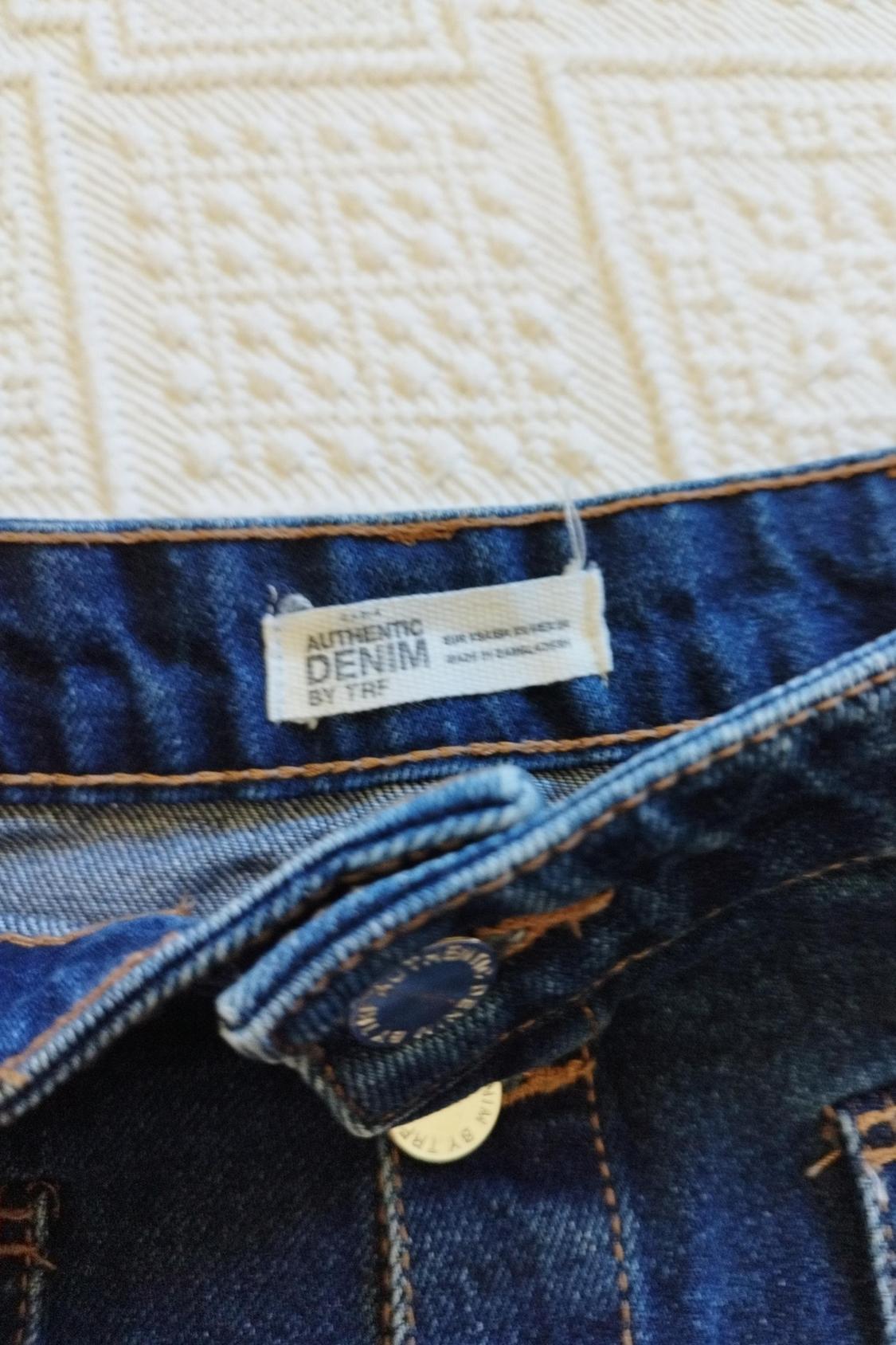 DENIM MINI SKIRT - Image 4