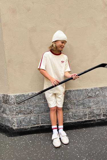 BERMUDA SHORTS WITH CONTRAST STRIPES - Ecru by Zara
