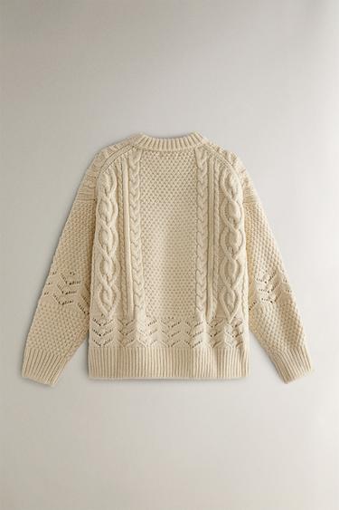 PULL EN MAILLE TORSADÉE NOËL - Écru de Zara - Image 3