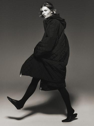 Parka larga acolchada oversize water repellent - Negro de Zara