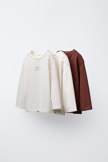 حزمة ثلاثة تيشرتات مطبعة - بني شيكولاته الخاص بـ Zara