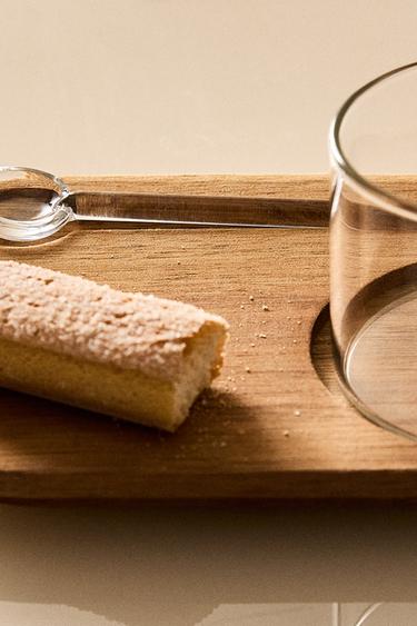 KRUS I GLAS MED BAKKE - 990 fra Zara