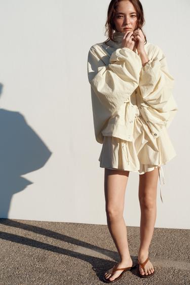 VESTE EN NYLON AVEC POCHES - Beige de Zara - Image 0