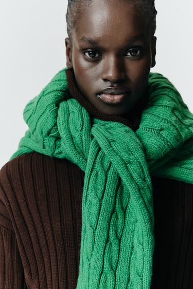 JERSEY PICO PUNTO OCHOS - Verde de Zara