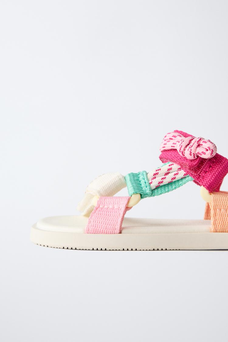 Sandalias técnicas multicolor para pies descalzos 4