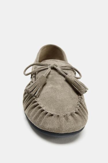 SPLIT SUEDE LOAFERS WITH TASSELS - Grey by Zara - Image 3