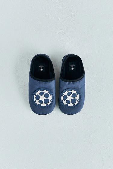 UEFA CHAMPIONS LEAGUE ® HOUSE SLIPPERS - Blue by Zara