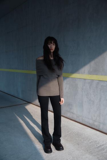 셔링 홀터넥 니트 탑 - Zara 토프 그레이