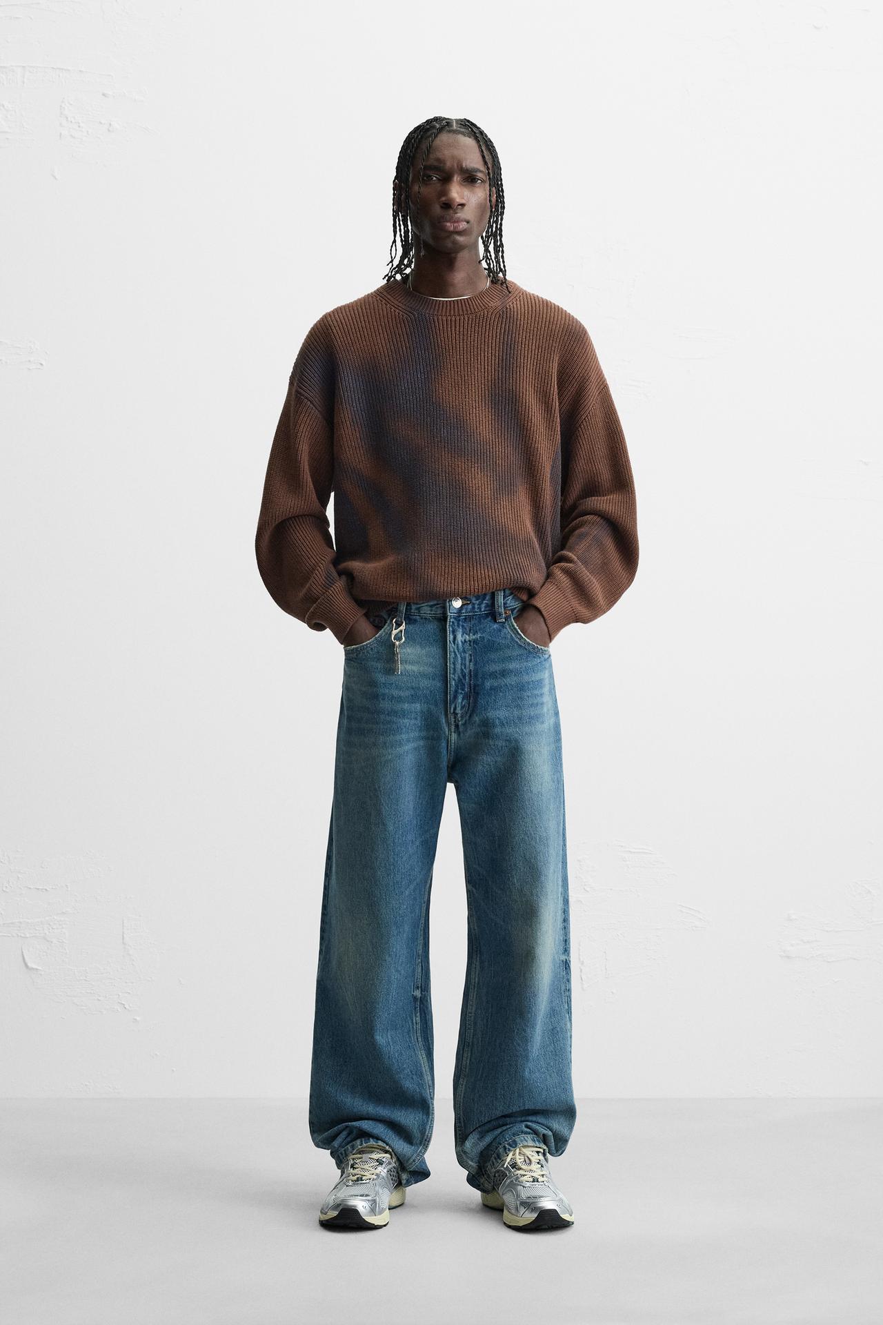 SPRAY PRINT SWEATER - Brown by Zara