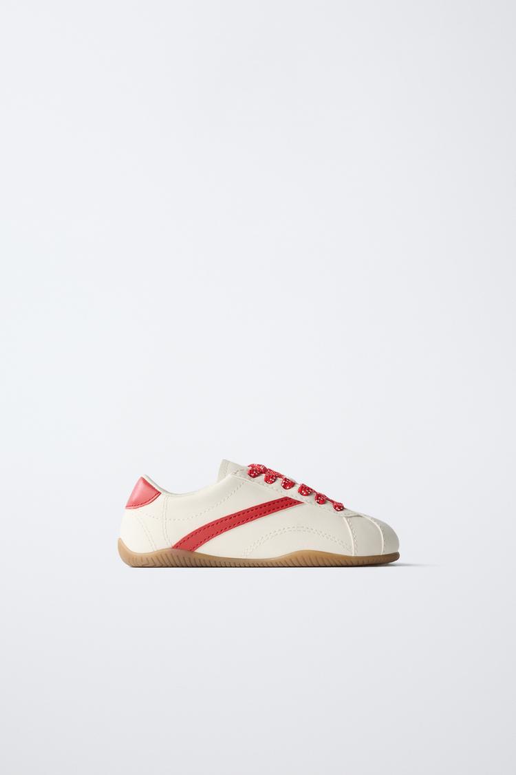 RETRO SNEAKERS — White
