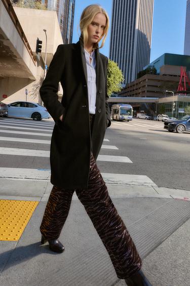 Zara SOFT SHOULDER PAD COAT - Black