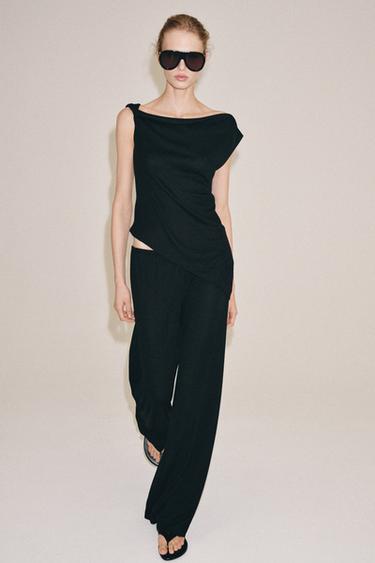 ТОП В СТИЛЕ РУСТИК АСИММЕТРИЧНОГО КРОЯ — АНТРАЦИТОВО-СЕРЫЙ от Zara