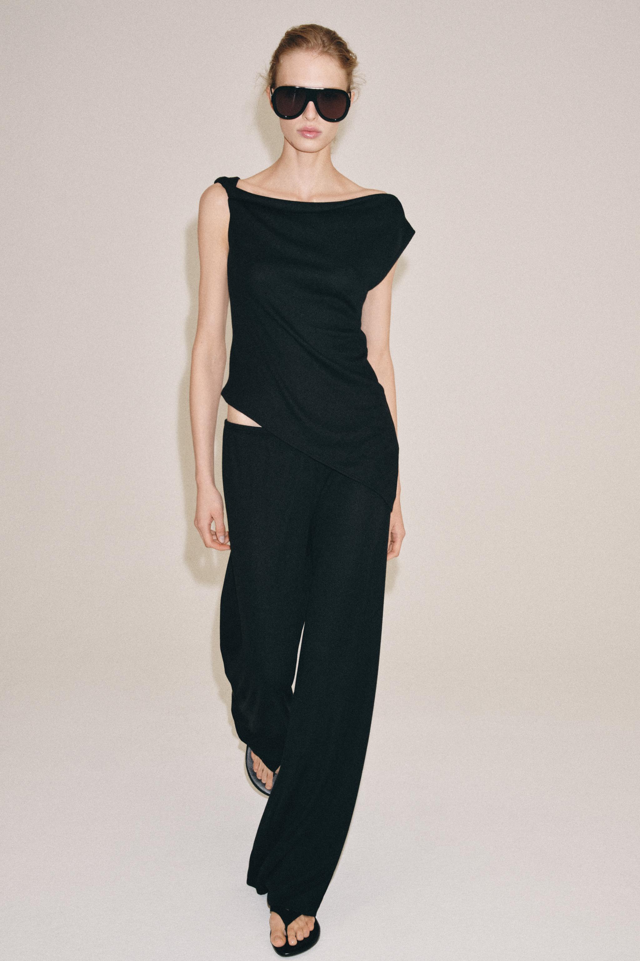 ASYMMETRIC RUSTIC TOP