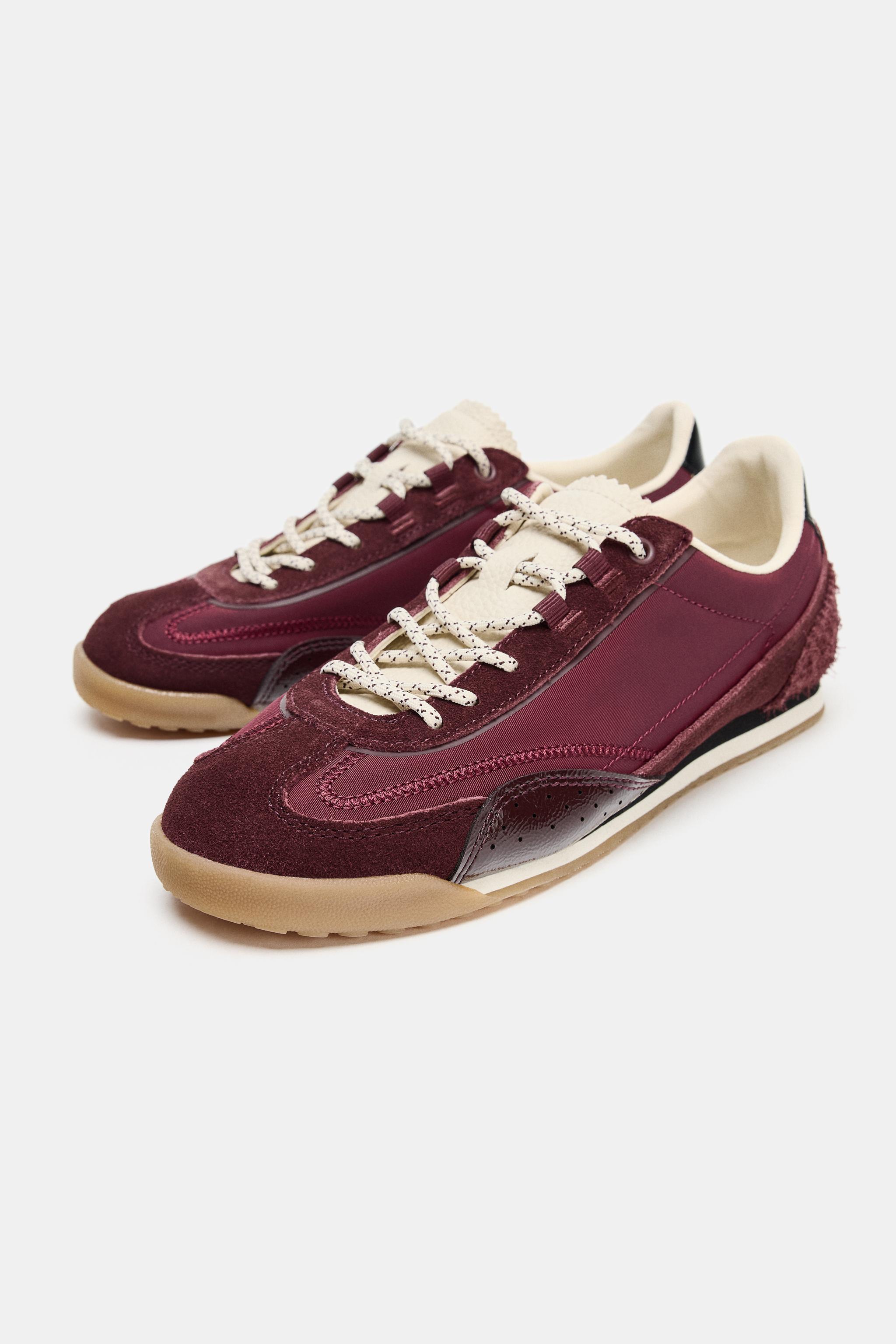 CHAUSSURE DE SPORT À CONTRASTE